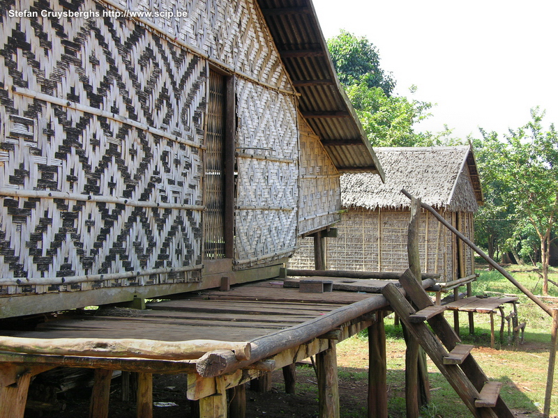 Banlung - Kreung dorp  Stefan Cruysberghs